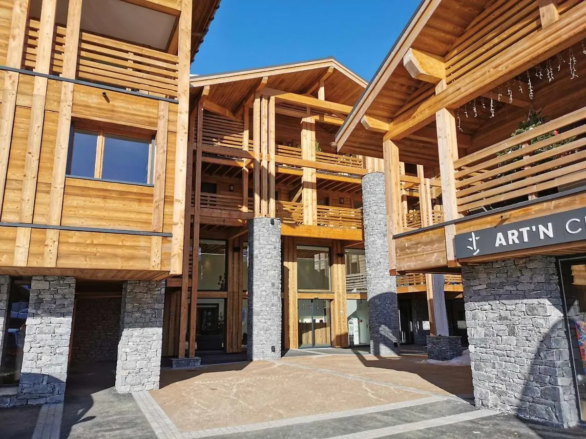 Appartement Neuf, Luxueux, Au Coeur Des Gets Avec Terrasse, Parking Securise, Proche Commerces Et Pistes. - Fr-1-623-116 Les Gets